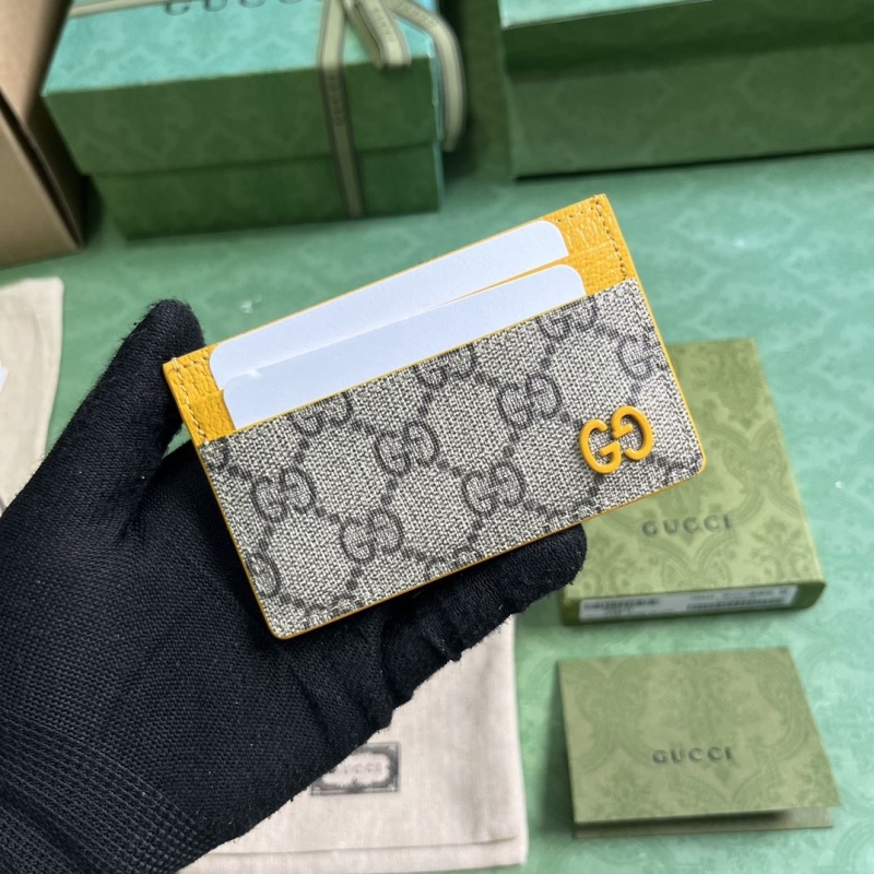 G*u*i wallets & purse